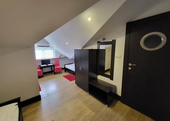 Zajazd Kryształowa Józefów *