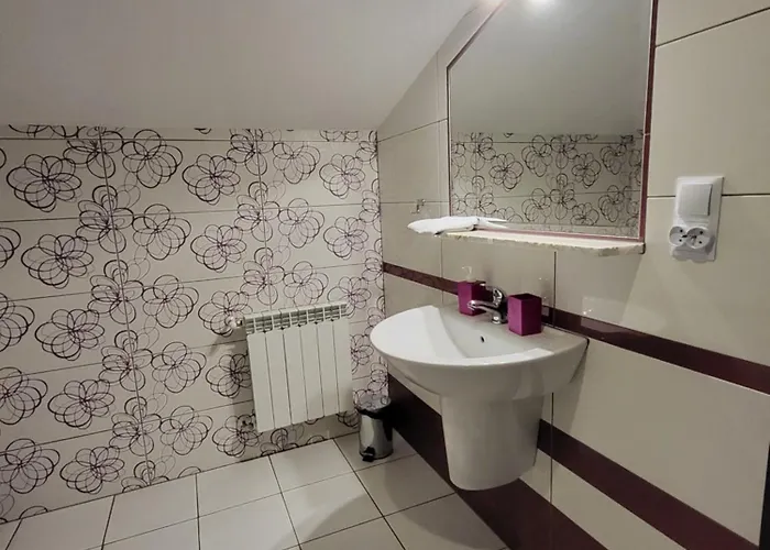 Kryształowa Józefów Jozefow (Bilgoraj)