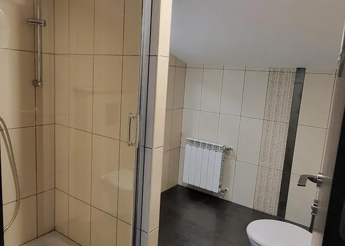 Kryształowa Józefów Zajazd